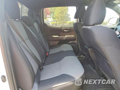 Zdjęcie 10 z 13 samochodu: 2023 TOYOTA TACOMA TRD SPORT VIN:3TMCZ5ANXPM640220 - miniatura