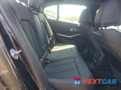 Zdjęcie 10 z 12 samochodu: 2021 BMW 330XI VIN:3MW5R7J07M8B90617 - miniatura