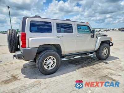 Trzecie zdjęcie samochodu z tyłu: 2006 HUMMER H3 VIN:5GTDN136368105613 - miniatura
