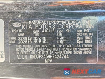 Zdjęcie 12 z 12 samochodu: 2017 KIA SOUL + VIN:KNDJP3A59H7424744 - miniatura