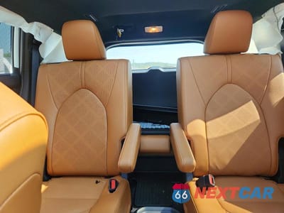 Zdjęcie 10 z 14 samochodu: 2025 TOYOTA HIGHLANDER PLATINUM VIN:5TDKDRBH9SS580255 - miniatura