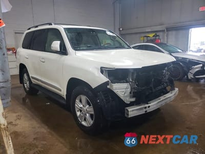 Czwarte zdjęcie samochodu z boku: 2013 TOYOTA LAND CRUISER BASE VIN:JTMHY7AJ0D4017391 - miniatura