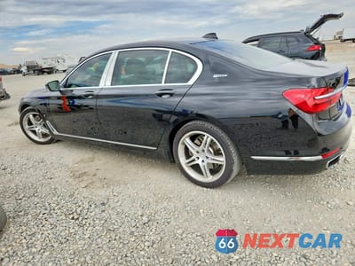 Drugie zdjęcie samochodu z przodu: 2018 BMW 740 XE VIN:WBA7J2C52JG938408 - miniatura
