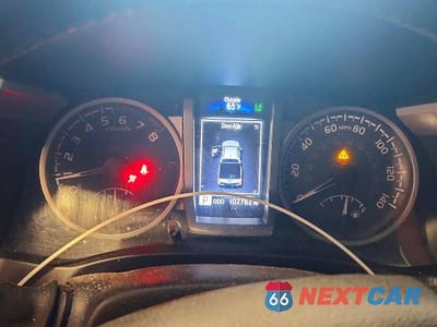 Zdjęcie 9 z 12 samochodu: 2022 TOYOTA TACOMA SR5 VIN:3TYAX5GN8NT051334 - miniatura
