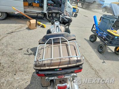 Zdjęcie 6 z 8 samochodu: 2013 HARLEY-DAVIDSON FLHTK ELECTRA GLIDE ULTRA LIMITED VIN:1HD1KEM20DB647921 - miniatura