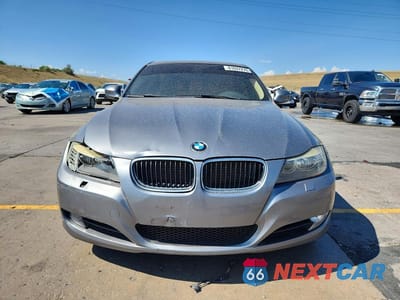 Piąte zdjęcie samochodu w środku: 2011 BMW 328 XI VIN:WBAPK7C50BA821151 - miniatura