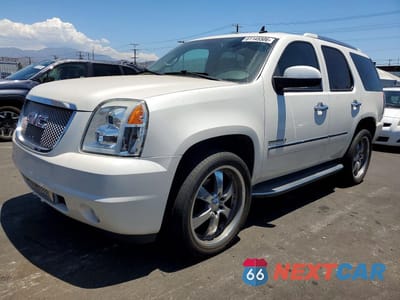 2011 GMC YUKON DENALI 1GKS2EEF4BR109254 - główne zdjęcie licytacji z USA - miniatura