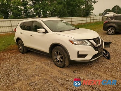 Czwarte zdjęcie samochodu z boku: 2019 NISSAN ROGUE SV VIN:JN8AT2MV1KW373100 - miniatura