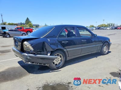 Trzecie zdjęcie samochodu z tyłu: 1998 MERCEDES-BENZ C 230 VIN:WDBHA23G3WA602655 - miniatura