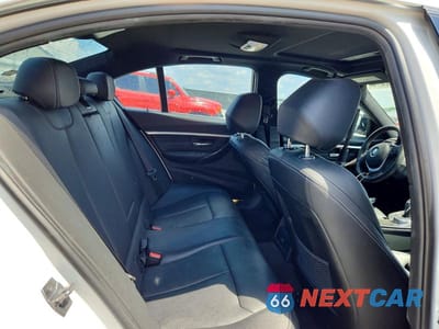 Zdjęcie 10 z 12 samochodu: 2017 BMW 330 I VIN:WBA8B9G35HNU55150 - miniatura