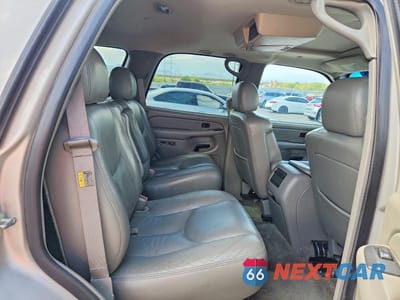 Zdjęcie 11 z 13 samochodu: 2004 GMC YUKON VIN:1GKEK13Z14R224657 - miniatura