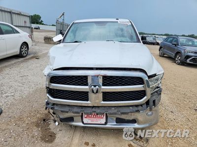 Piąte zdjęcie samochodu w środku: 2019 RAM 1500 CLASSIC TRADESMAN VIN:3C6JR6DT8KG527842 - miniatura