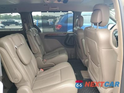 Zdjęcie 10 z 12 samochodu: 2011 CHRYSLER TOWN & COUNTRY LIMITED VIN:2A4RR6DG2BR655318 - miniatura