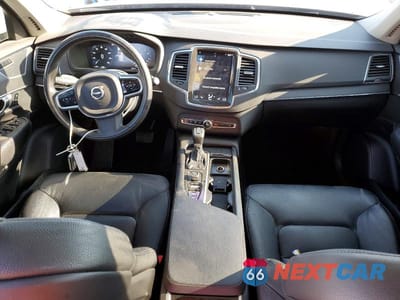 Zdjęcie 8 z 14 samochodu: 2020 VOLVO XC90 T6 MOMENTUM VIN:YV4A221K2L1530881 - miniatura