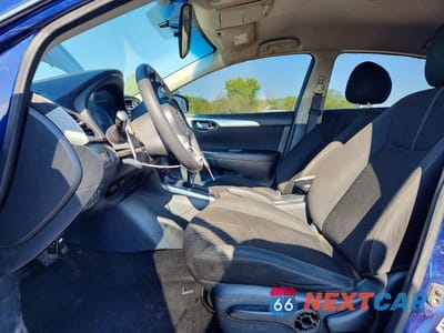 Zdjęcie 7 z 12 samochodu: 2018 NISSAN SENTRA S VIN:3N1AB7AP2JY273793 - miniatura