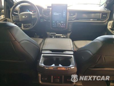 Zdjęcie 8 z 12 samochodu: 2023 FORD F150 LIGHTNING PRO VIN:1FT6W1EVXPWG21403 - miniatura