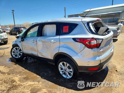 Drugie zdjęcie samochodu z przodu: 2017 FORD ESCAPE SE VIN:1FMCU9G94HUD78526 - miniatura