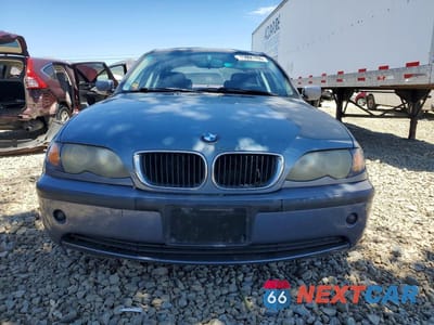 Piąte zdjęcie samochodu w środku: 2002 BMW 325 I VIN:WBAET37472NG84929 - miniatura