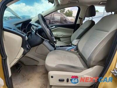 Zdjęcie 7 z 13 samochodu: 2014 FORD ESCAPE SE VIN:1FMCU0G90EUE08550 - miniatura
