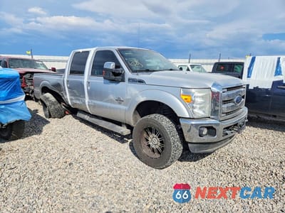Czwarte zdjęcie samochodu z boku: 2012 FORD F350 SUPER DUTY VIN:1FT8W3BT1CED02317 - miniatura