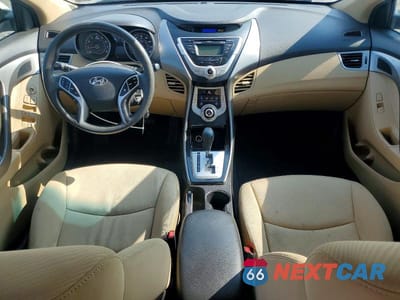 Zdjęcie 8 z 12 samochodu: 2012 HYUNDAI ELANTRA GLS VIN:5NPDH4AE1CH109022 - miniatura