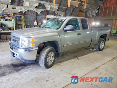 2013 CHEVROLET SILVERADO K1500 LT 1GCRKSE7XDZ171617 - główne zdjęcie licytacji z USA - miniatura