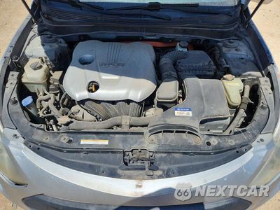Zdjęcie 11 z 12 samochodu: 2011 HYUNDAI SONATA HYBRID VIN:KMHEC4A41BA003486 - miniatura