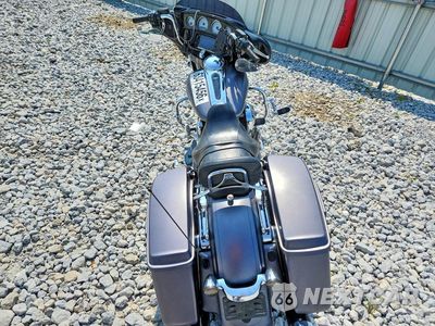Czwarte zdjęcie samochodu z boku: 2016 HARLEY-DAVIDSON FLHXS STREET GLIDE SPECIAL VIN:1HD1KRM18GB606861 - miniatura