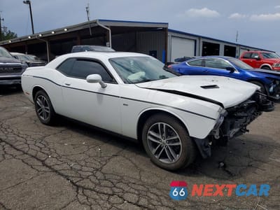 Czwarte zdjęcie samochodu z boku: 2018 DODGE CHALLENGER GT VIN:2C3CDZGG9JH255725 - miniatura