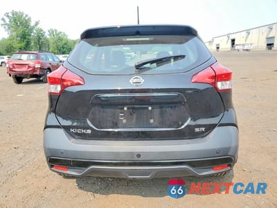 Zdjęcie 6 z 13 samochodu: 2019 NISSAN KICKS SR VIN:3N1CP5CU2KL531908 - miniatura