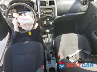 Zdjęcie 8 z 12 samochodu: 2014 NISSAN VERSA NOTE S PLUS VIN:3N1CE2CP2EL394990 - miniatura