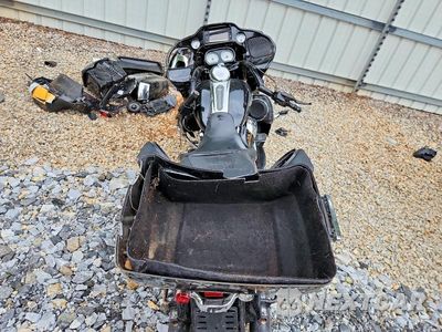 Zdjęcie 6 z 9 samochodu: 2016 HARLEY-DAVIDSON FLTRXS ROAD GLIDE SPECIAL VIN:1HD1KTM12GB620316 - miniatura