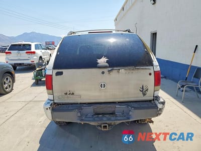 Zdjęcie 6 z 12 samochodu: 2001 CHEVROLET BLAZER VIN:1GNCT18WX1K163836 - miniatura