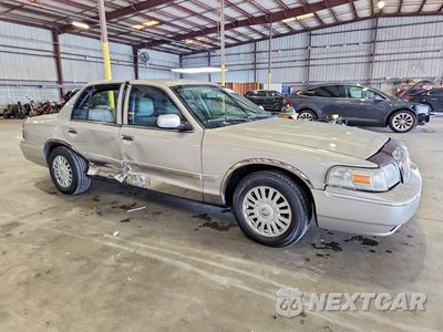 Czwarte zdjęcie samochodu z boku: 2007 MERCURY GRAND MARQUIS LS VIN:2MEFM75W17X616207 - miniatura