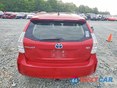 Zdjęcie 6 z 12 samochodu: 2014 TOYOTA PRIUS V TWO VIN:JTDZN3EU2EJ014425 - miniatura