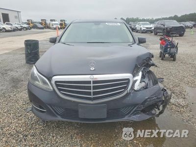 Piąte zdjęcie samochodu w środku: 2014 MERCEDES-BENZ E 350 4MATIC VIN:WDDHF8JB7EB009490 - miniatura