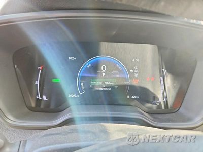 Zdjęcie 9 z 13 samochodu: 2025 TOYOTA COROLLA HYBRID SE VIN:JTDBCMFEXSJ037743 - miniatura