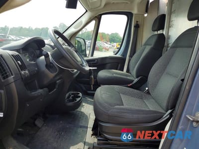 Zdjęcie 7 z 13 samochodu: 2019 RAM PROMASTER 3500 DELIVERY VAN VIN:3C6URVJG8KE556302 - miniatura