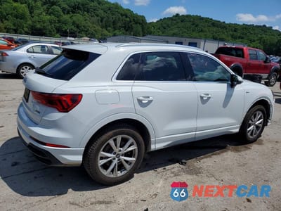 Trzecie zdjęcie samochodu z tyłu: 2021 AUDI Q3 PREMIUM S LINE 45 VIN:WA1DECF38M1036678 - miniatura