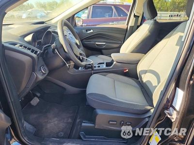 Zdjęcie 7 z 12 samochodu: 2018 FORD ESCAPE SE VIN:1FMCU9GD8JUC90038 - miniatura