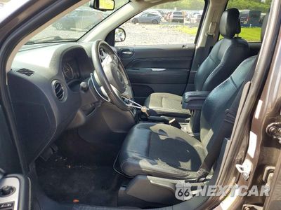 Zdjęcie 7 z 13 samochodu: 2015 JEEP COMPASS LATITUDE VIN:1C4NJDEB5FD245043 - miniatura