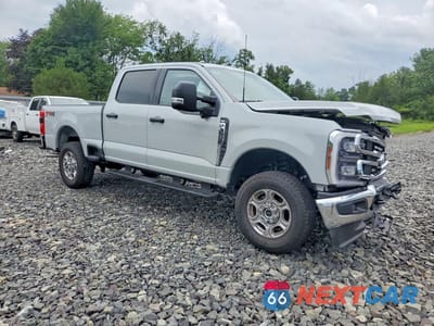 Czwarte zdjęcie samochodu z boku: 2026 FORD F350 SUPER DUTY VIN:1FT8W3BN0TEC56786 - miniatura