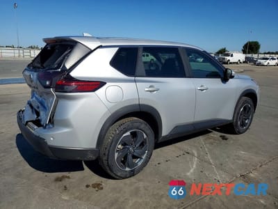 Trzecie zdjęcie samochodu z tyłu: 2025 NISSAN ROGUE SV VIN:5N1BT3BBXSC770123 - miniatura
