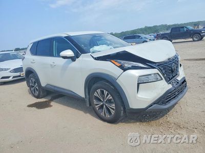 Czwarte zdjęcie samochodu z boku: 2021 NISSAN ROGUE SV VIN:5N1AT3BB6MC752183 - miniatura