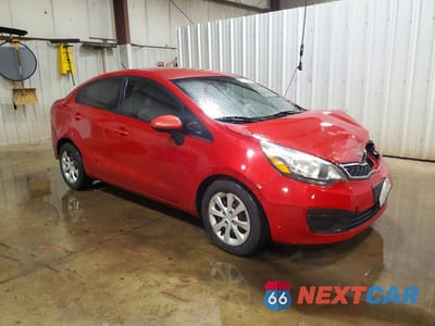 Czwarte zdjęcie samochodu z boku: 2013 KIA RIO EX VIN:KNADN4A30D6113370 - miniatura