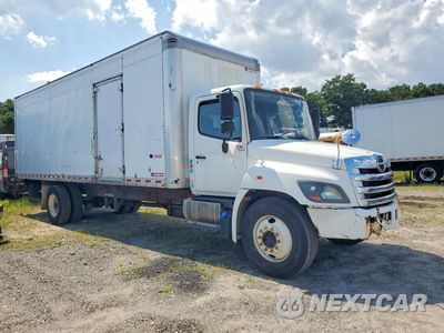 Czwarte zdjęcie samochodu z boku: 2015 HINO 338 BOX TRUCK VIN:5PVNV8JV4F4S54411 - miniatura