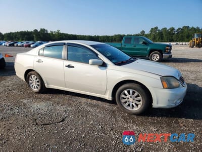 Czwarte zdjęcie samochodu z boku: 2008 MITSUBISHI GALANT ES PREMIUM VIN:4A3AB56F58E027956 - miniatura