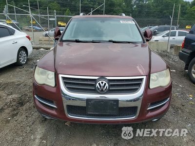 Piąte zdjęcie samochodu w środku: 2008 VOLKSWAGEN TOUAREG 2 V6 VIN:WVGBE77L28D052510 - miniatura
