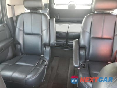 Zdjęcie 10 z 13 samochodu: 2008 CHEVROLET SUBURBAN K1500 LS VIN:3GNFK16328G136074 - miniatura