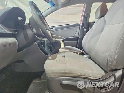 Zdjęcie 7 z 13 samochodu: 2014 HYUNDAI ACCENT GLS VIN:KMHCT4AE2EU733555 - miniatura